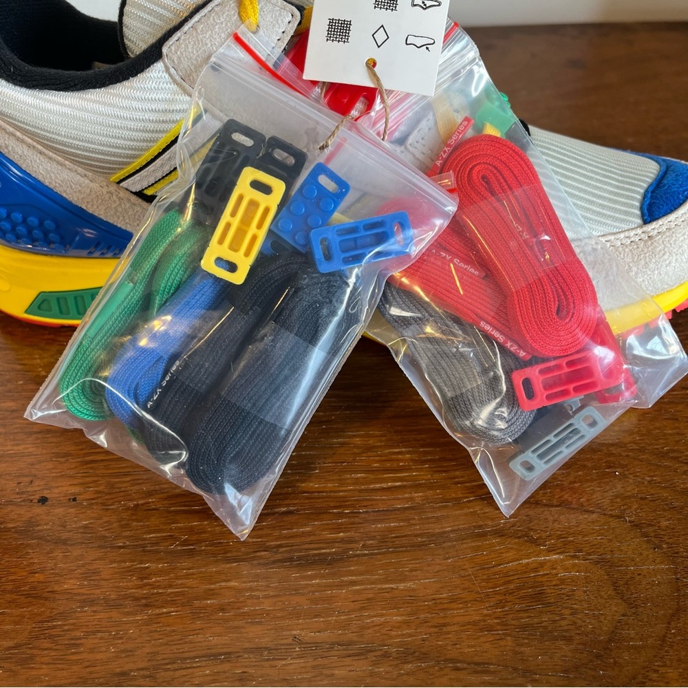 ADIDAS Women's ZX8000 LEGO Shoes! - Picture 8 of 12